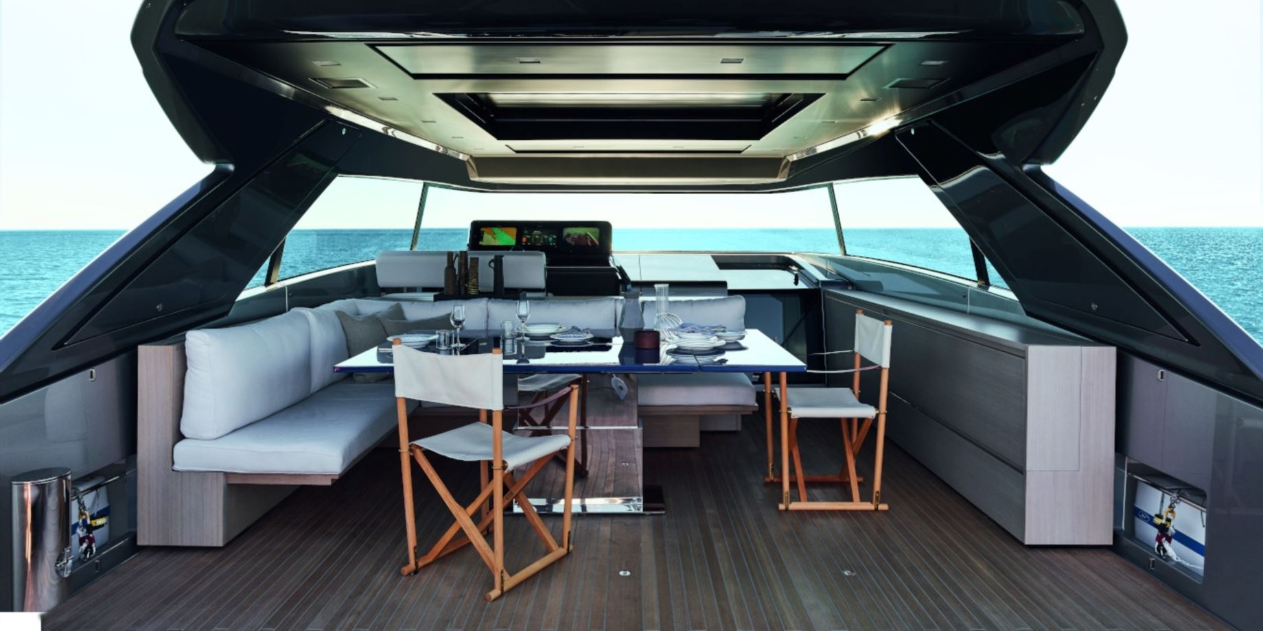 Ranieri Pietra Lavica - Bespoke - San Lorenzo Yatch