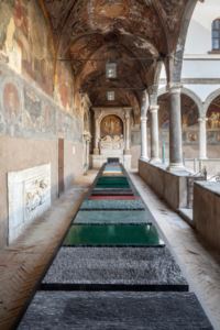  Qual è il significato della pietra lavica nell'architettura di lusso  italiana?