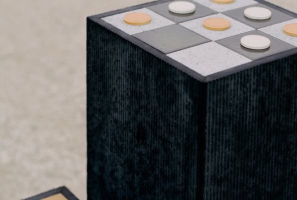 PDEPAOLA _Tic Tac Toe Table