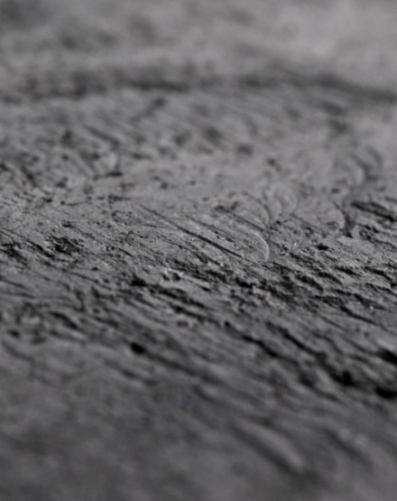 Texture Ran Ri Lava Rock vs. River Rock: Aesthetic and Functional Differences