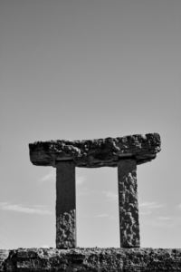 Design innovativi per facciate in pietra lavica