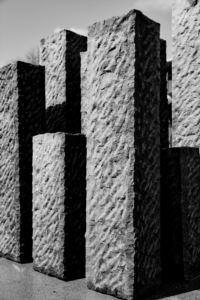 Sostenibilità nella costruzione di facciate in pietra lavica