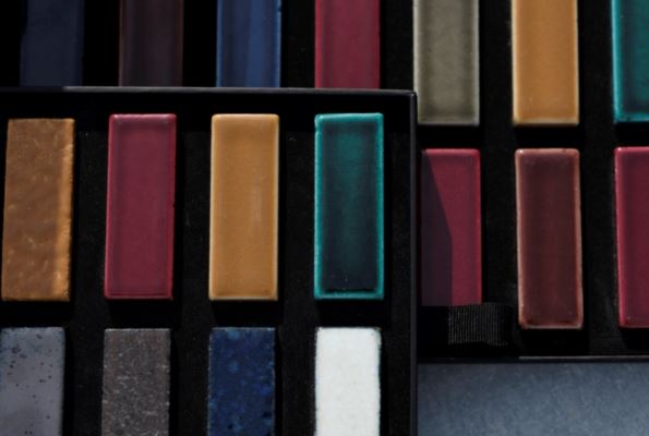 Scegliere le finiture perfette in pietra lavica per spazi diversi