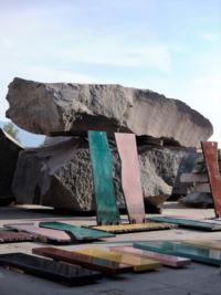 Abbinare le texture in pietra lavica alle atmosfere di design